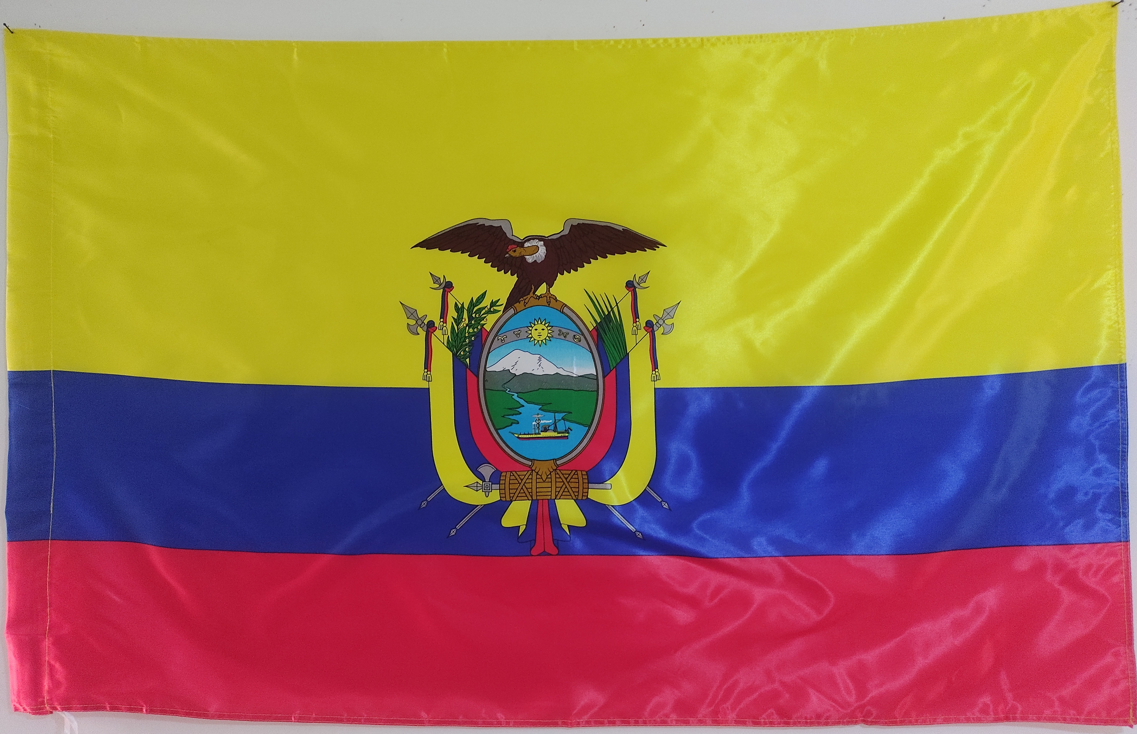 Venta de Banderas de Paises Doble faz Tamaño 90cm x 150cm Tela Po 4