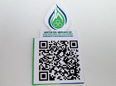 Tarjeta de presentación GERMINABLE PREMIUM con código QR 4